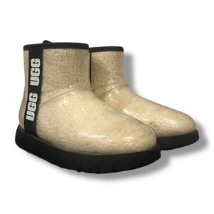 UGG CLASSIC CLEAR MINI SNOW BOATS (BLACK)